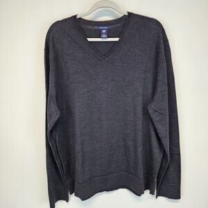 Gap V-neck Sweater Mens XL Dark Gray 100% Merino Wool Long Sleeve Lightweight